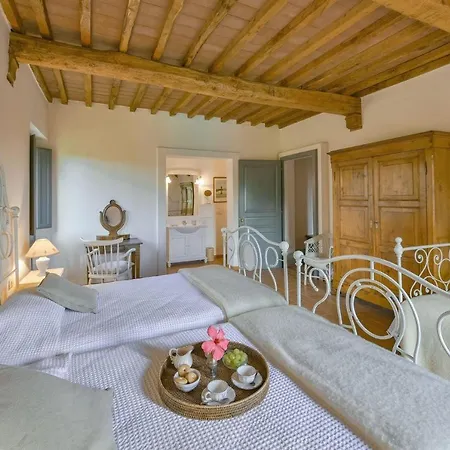 Podere Sant'alessandro ヴィラ